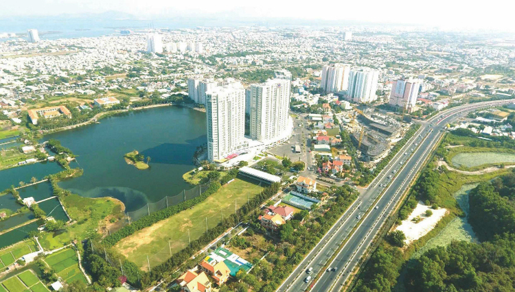 Tại sao giá bất động sản khu Nam Sài Gòn, Quận 7 tăng mạnh